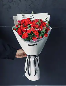 دسته گل رز مینیاتوری قرمز