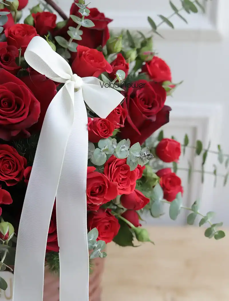 سبد گل رز قرمز - Image 2