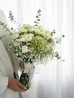 دسته گل عروس ریماس