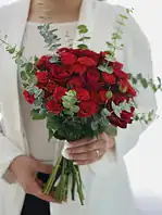 دسته گل عروس ترکیب رز قرمز