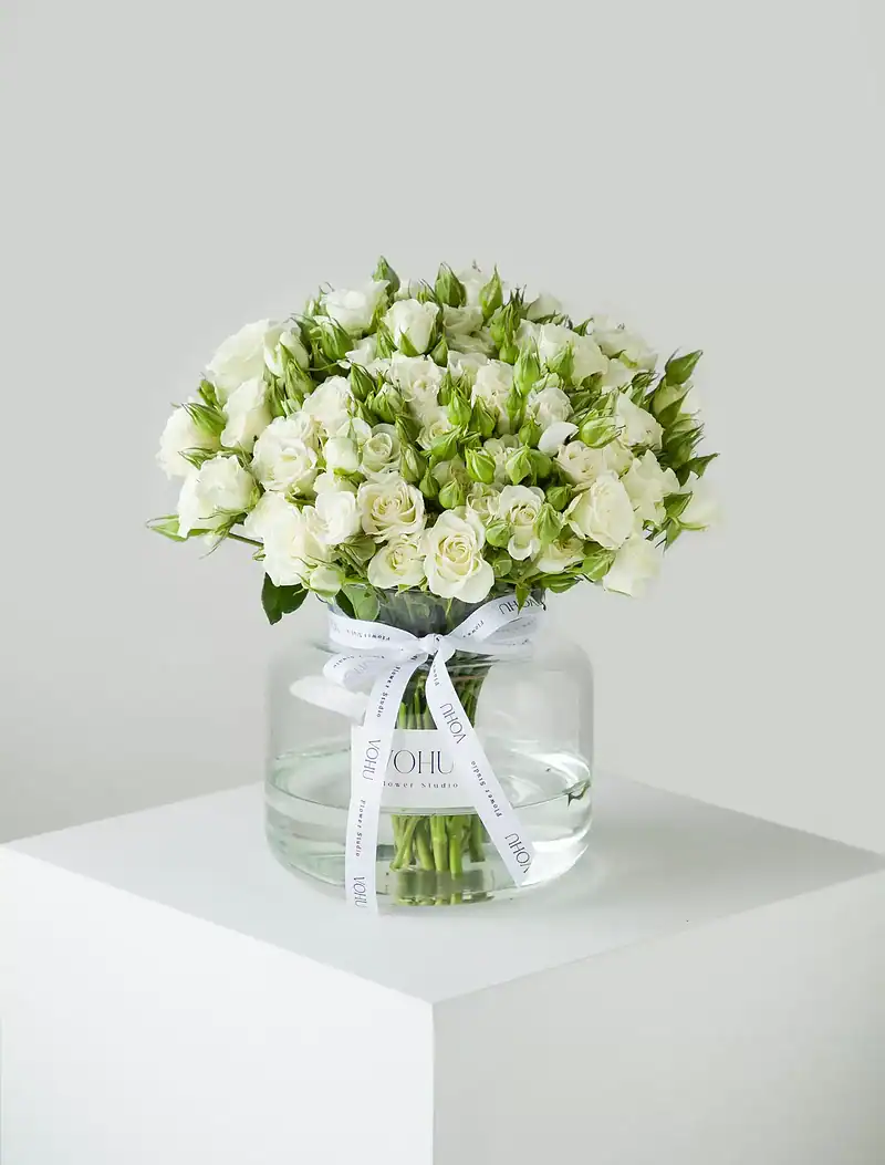 0N8A3422 copy جار گل رز مینیاتوری سفید - Image 1