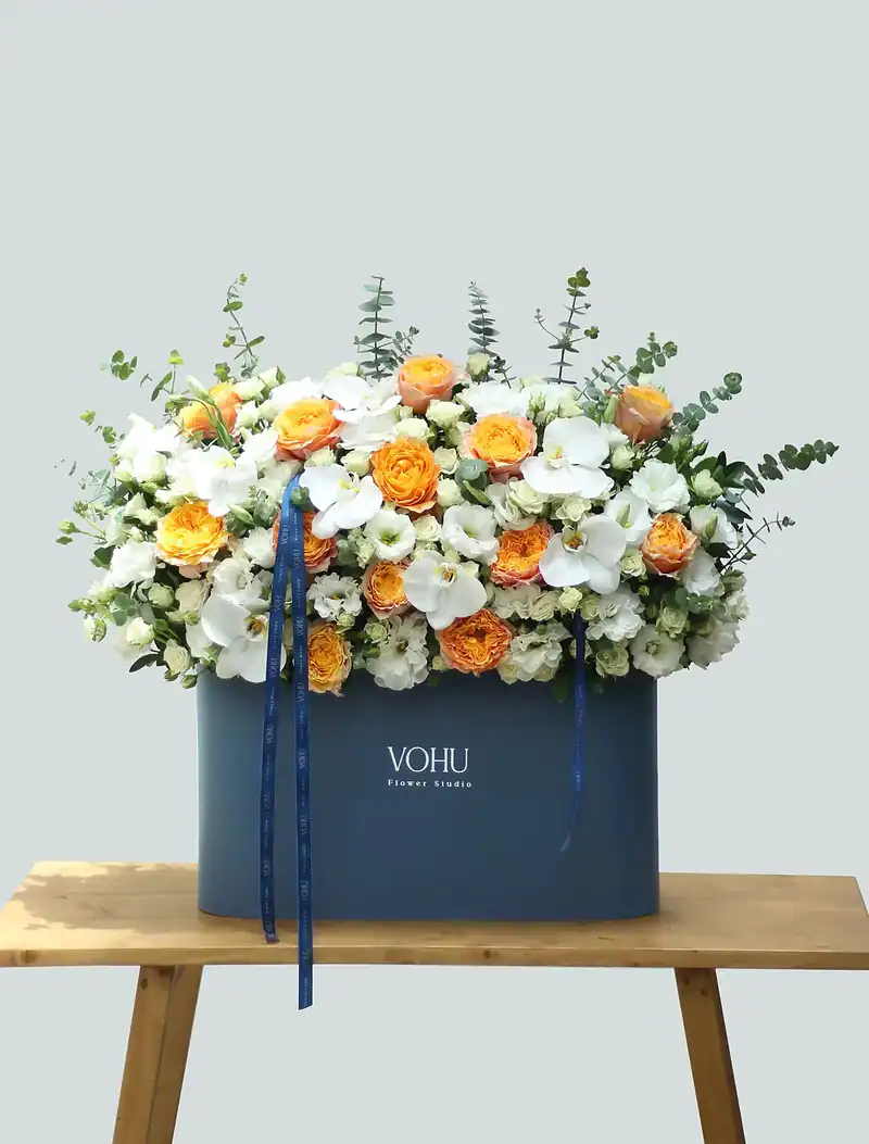 باکس گل VIP کارولینا - Image 1