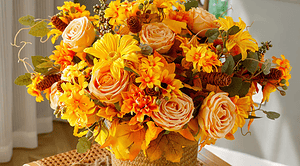 یک سبد گل با گل های پاییزی رنگ گرم