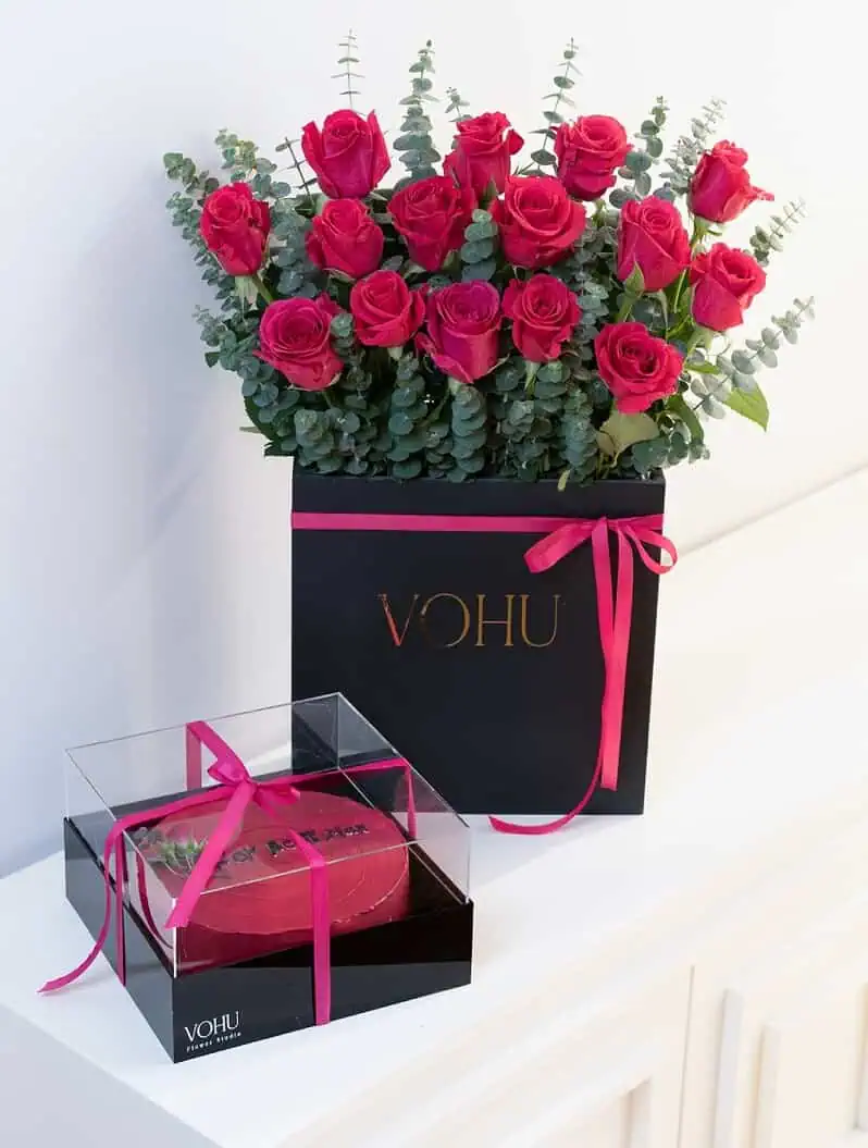 DSC00028-Recovered باکس گل و کیک سانان - Image 1