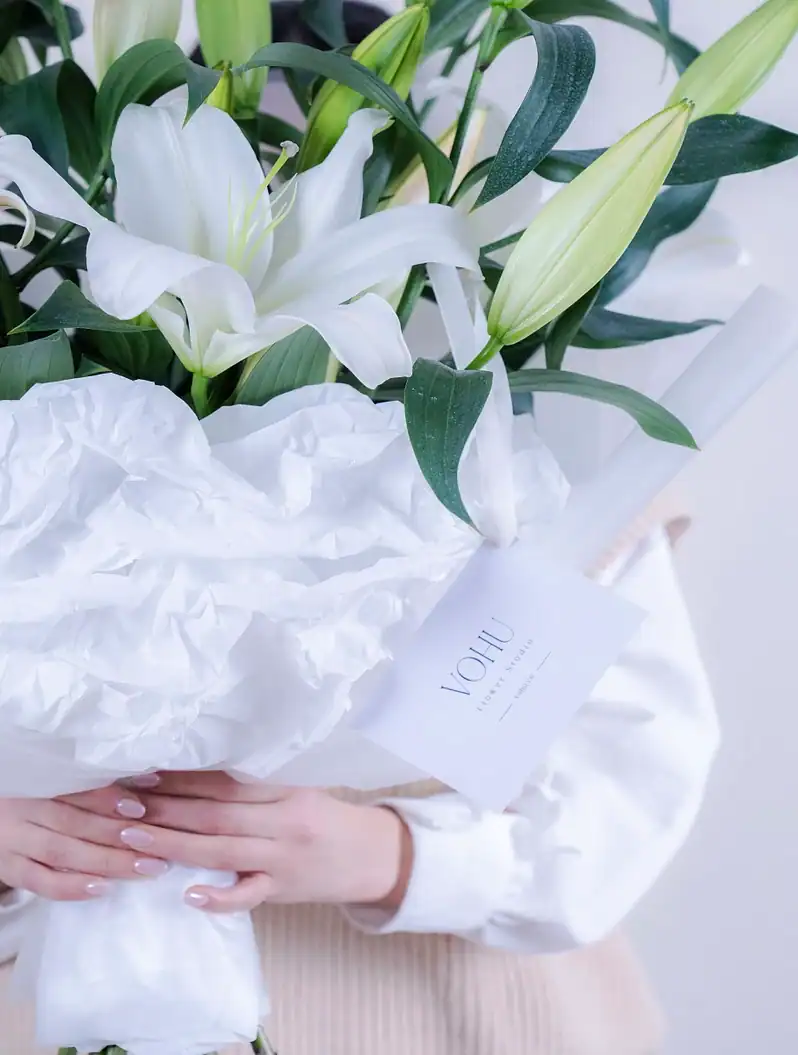 دسته گل اورینتال سفید محیصا - Image 2