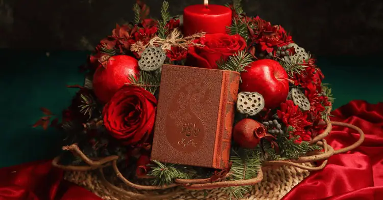 گل شب یلدا با تزئینات